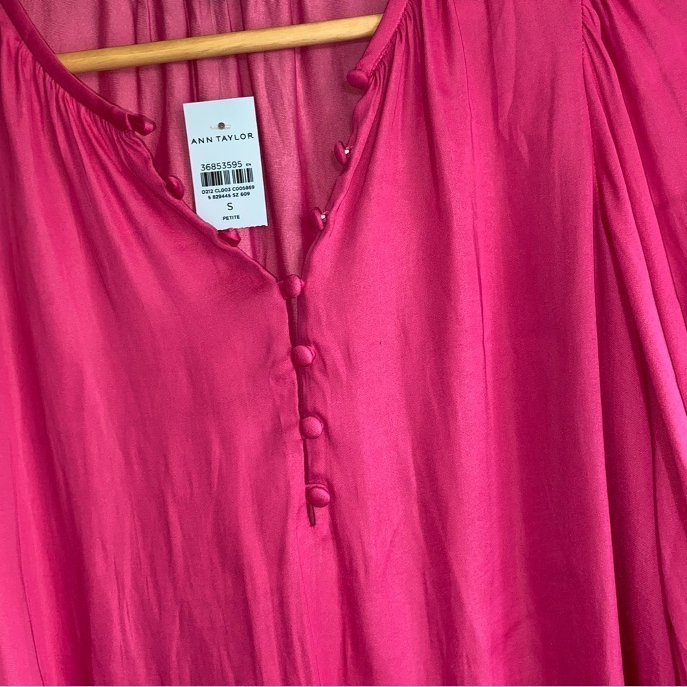 NWT Ann Taylor Pink Button Popover - Picture 4 of 5